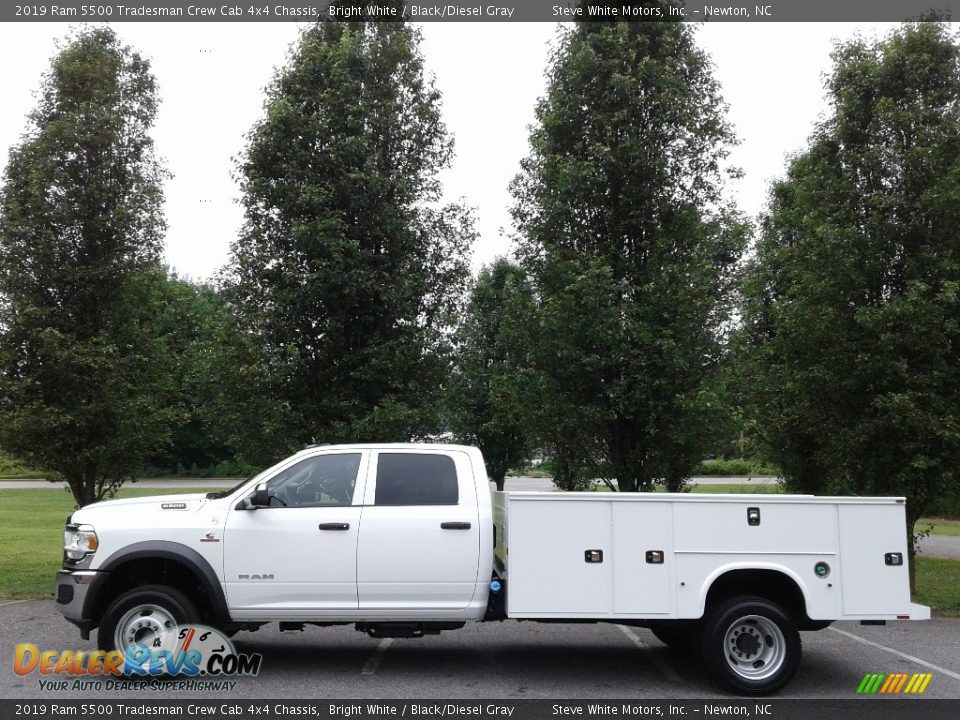2019 Ram 5500 Tradesman Crew Cab 4x4 Chassis Bright White / Black/Diesel Gray Photo #1
