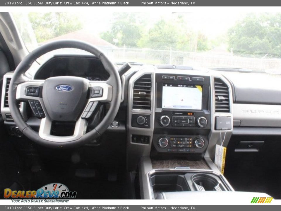 2019 Ford F350 Super Duty Lariat Crew Cab 4x4 White Platinum / Black Photo #20