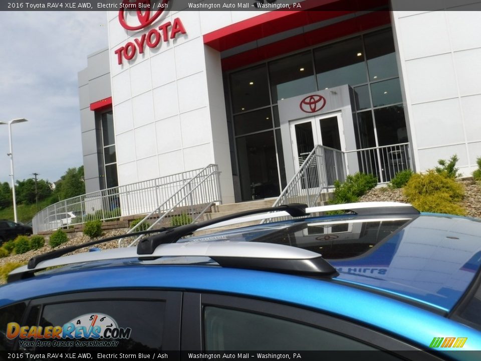 2016 Toyota RAV4 XLE AWD Electric Storm Blue / Ash Photo #5