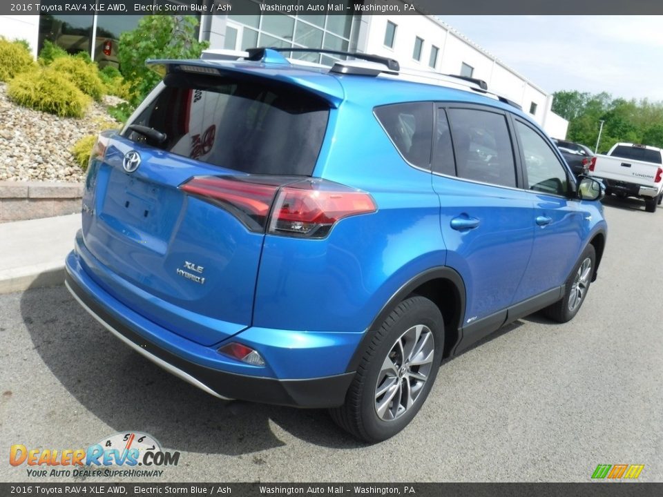 2016 Toyota RAV4 XLE AWD Electric Storm Blue / Ash Photo #10