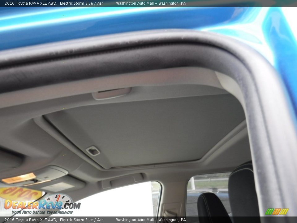 2016 Toyota RAV4 XLE AWD Electric Storm Blue / Ash Photo #12