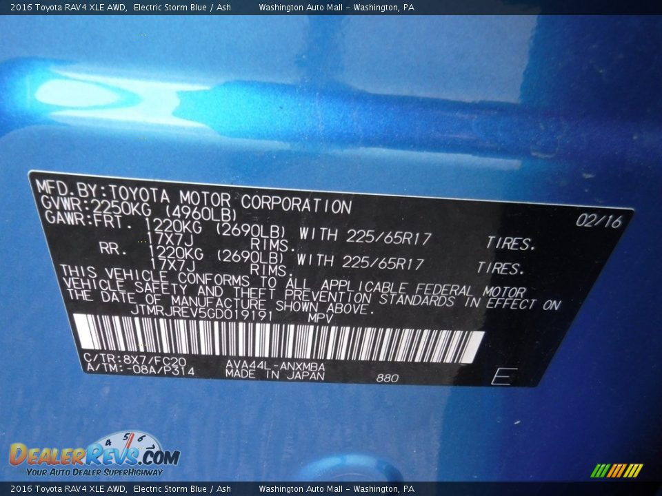 2016 Toyota RAV4 XLE AWD Electric Storm Blue / Ash Photo #28