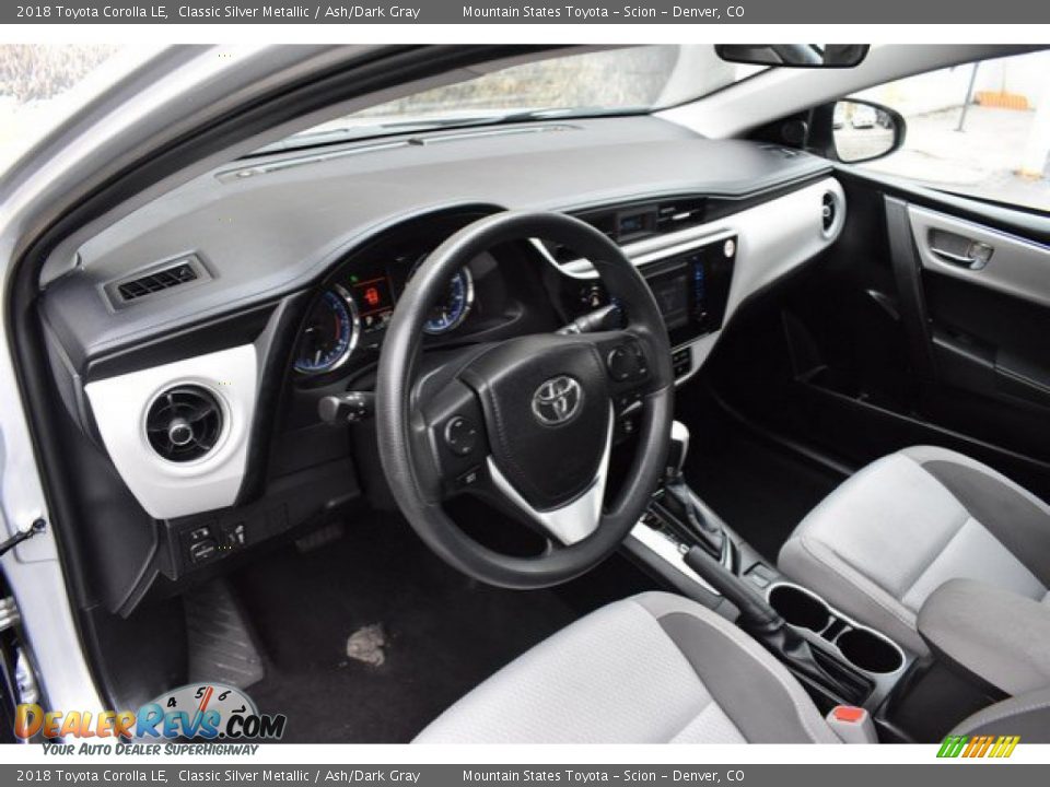 2018 Toyota Corolla LE Classic Silver Metallic / Ash/Dark Gray Photo #10