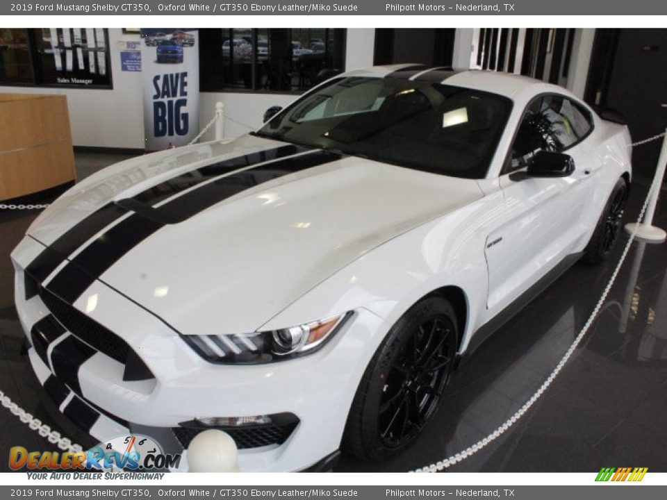 2019 Ford Mustang Shelby GT350 Oxford White / GT350 Ebony Leather/Miko Suede Photo #4