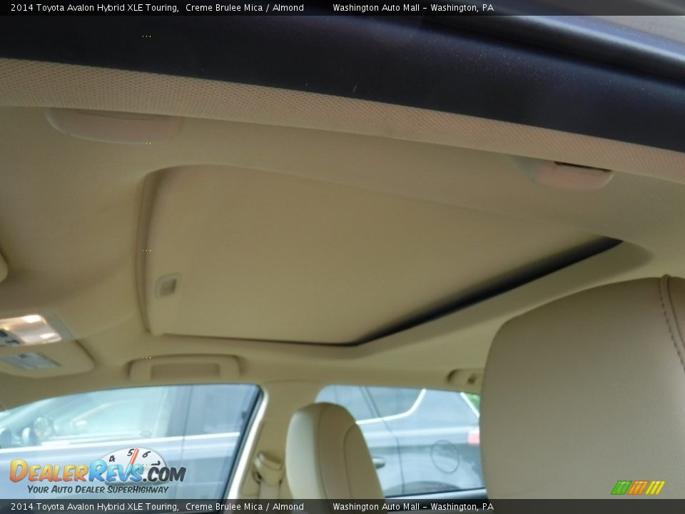 2014 Toyota Avalon Hybrid XLE Touring Creme Brulee Mica / Almond Photo #12