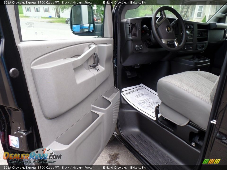 Medium Pewter Interior - 2019 Chevrolet Express 3500 Cargo WT Photo #13