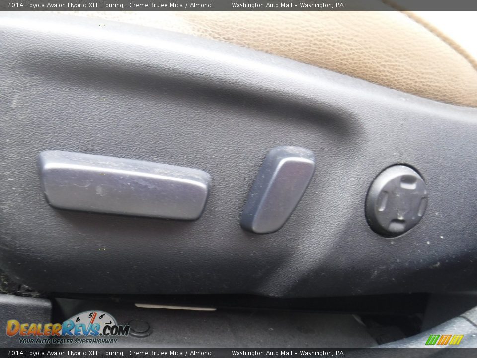 2014 Toyota Avalon Hybrid XLE Touring Creme Brulee Mica / Almond Photo #15