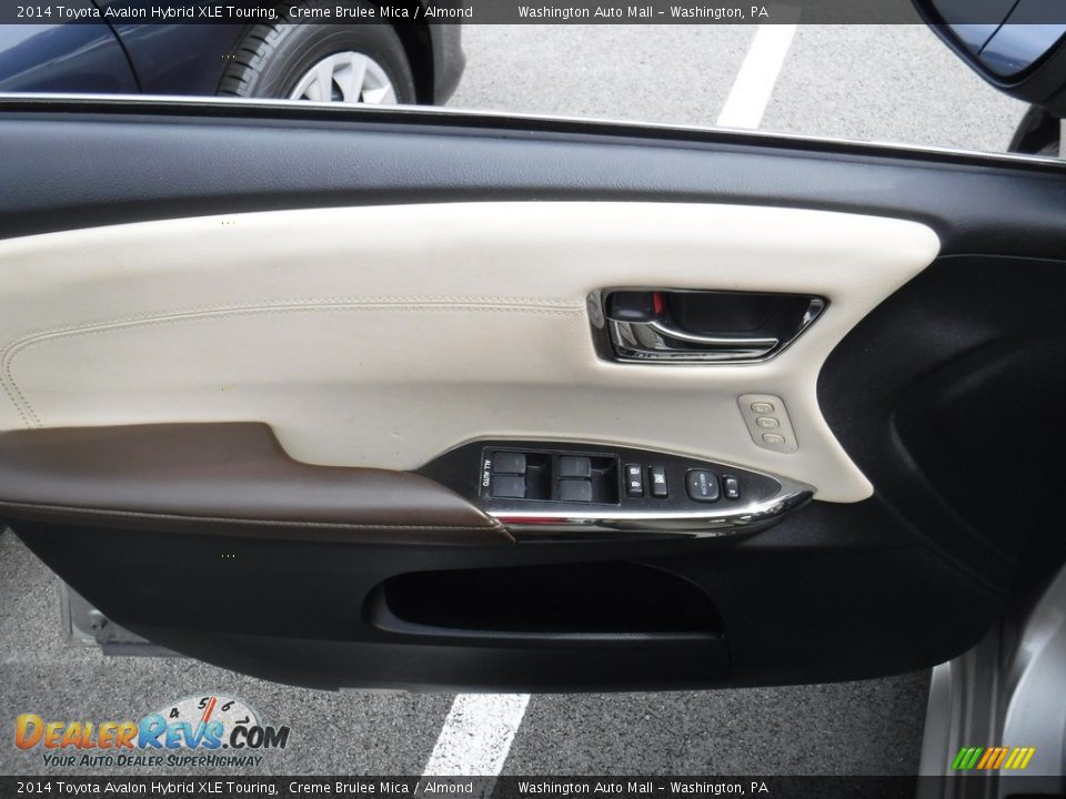 2014 Toyota Avalon Hybrid XLE Touring Creme Brulee Mica / Almond Photo #17