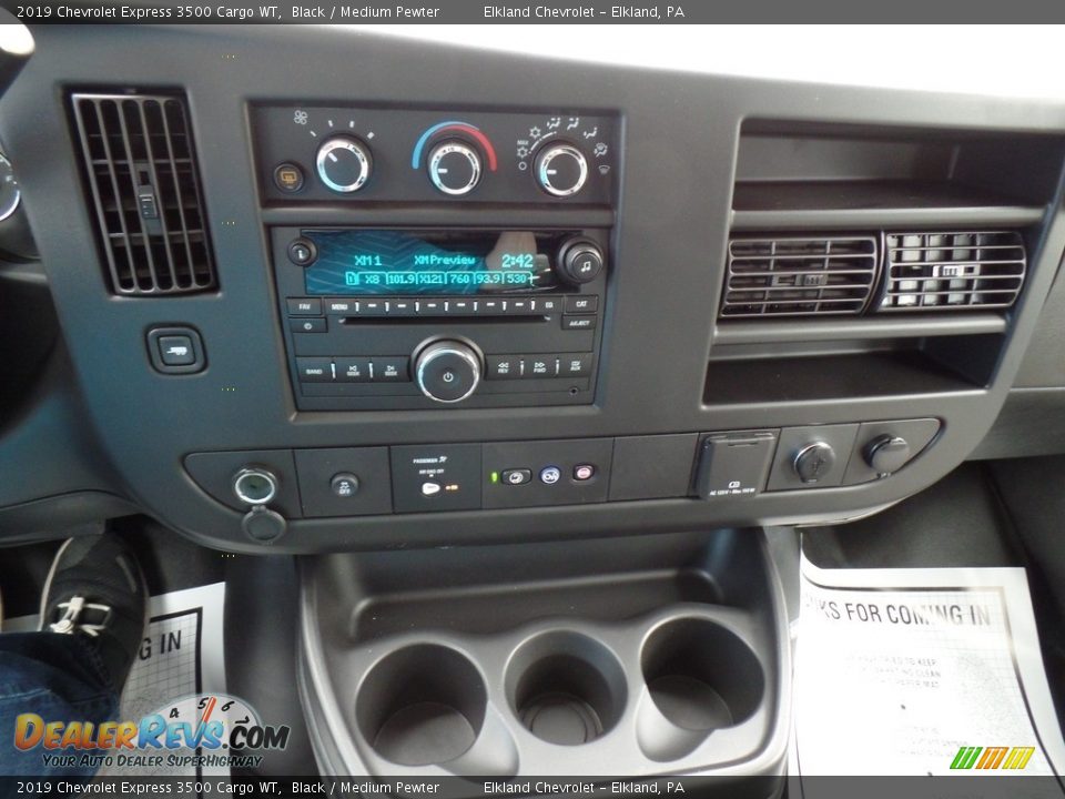 Controls of 2019 Chevrolet Express 3500 Cargo WT Photo #22