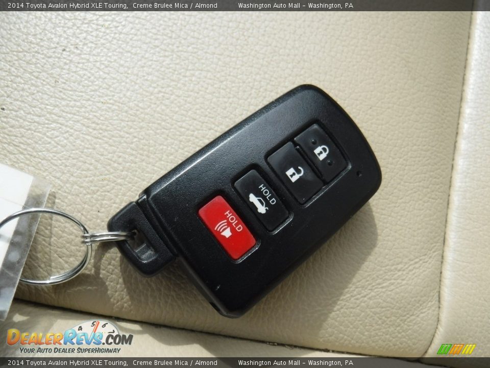 2014 Toyota Avalon Hybrid XLE Touring Creme Brulee Mica / Almond Photo #26