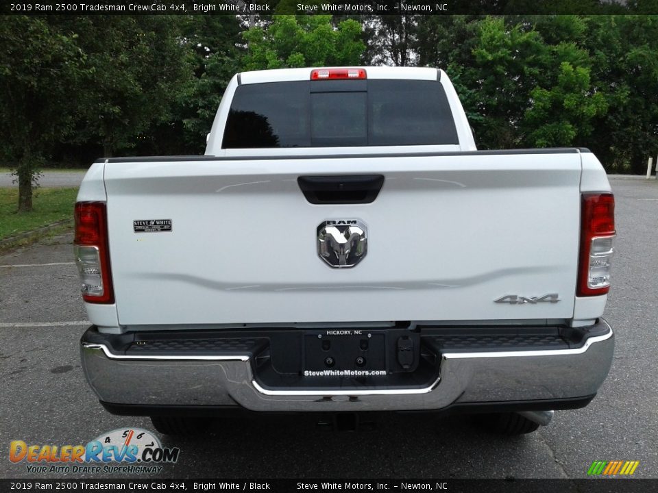2019 Ram 2500 Tradesman Crew Cab 4x4 Bright White / Black Photo #7