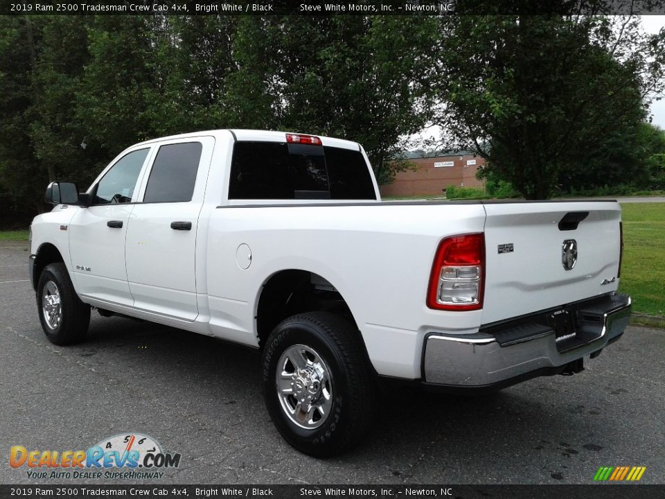 2019 Ram 2500 Tradesman Crew Cab 4x4 Bright White / Black Photo #8