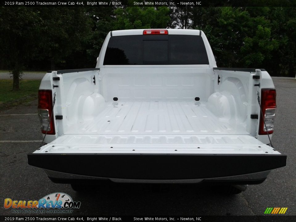2019 Ram 2500 Tradesman Crew Cab 4x4 Bright White / Black Photo #12