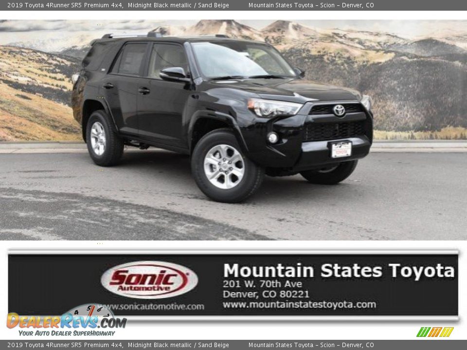2019 Toyota 4Runner SR5 Premium 4x4 Midnight Black metallic / Sand Beige Photo #1