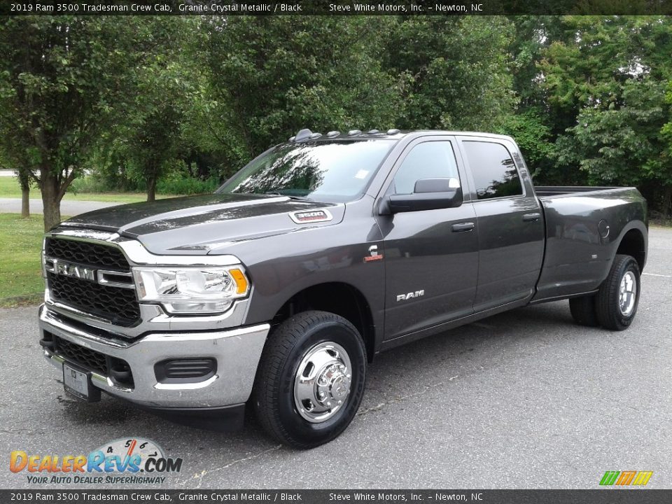 2019 Ram 3500 Tradesman Crew Cab Granite Crystal Metallic / Black Photo #2
