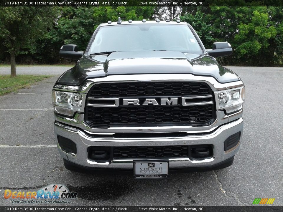 2019 Ram 3500 Tradesman Crew Cab Granite Crystal Metallic / Black Photo #3