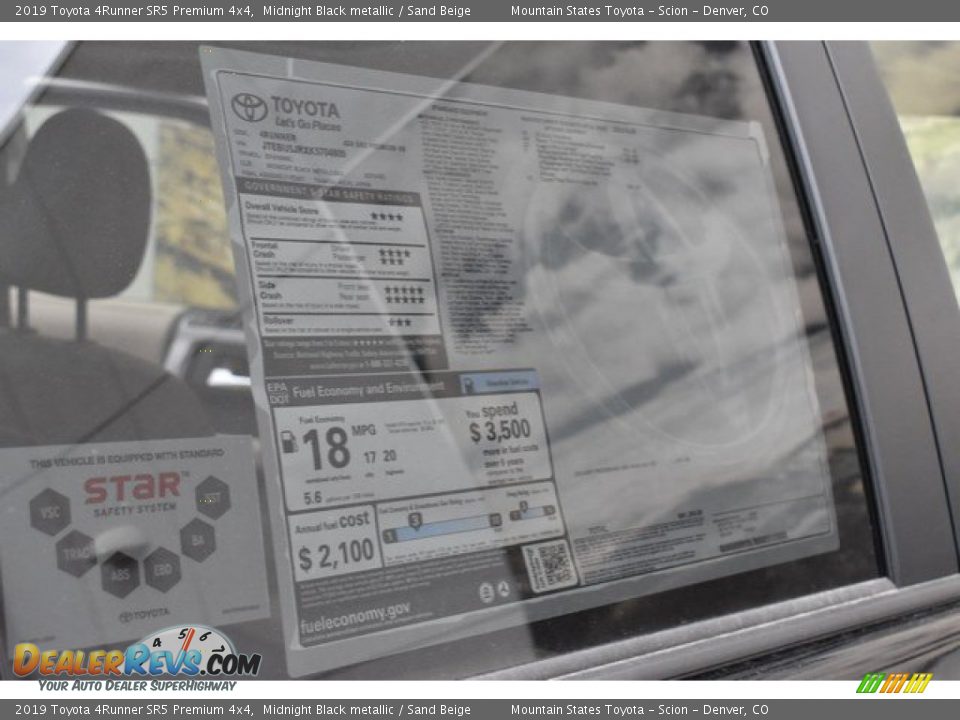 2019 Toyota 4Runner SR5 Premium 4x4 Midnight Black metallic / Sand Beige Photo #12