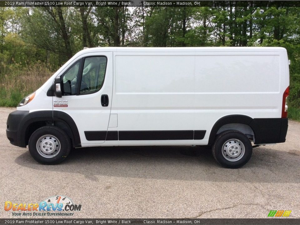 2019 Ram ProMaster 1500 Low Roof Cargo Van Bright White / Black Photo #3