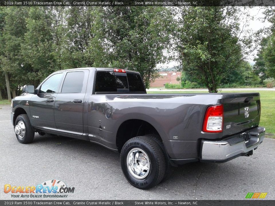 2019 Ram 3500 Tradesman Crew Cab Granite Crystal Metallic / Black Photo #8