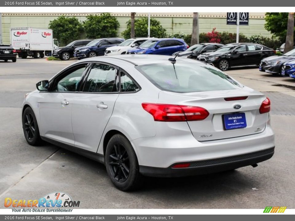 2016 Ford Focus SE Sedan Ingot Silver / Charcoal Black Photo #5