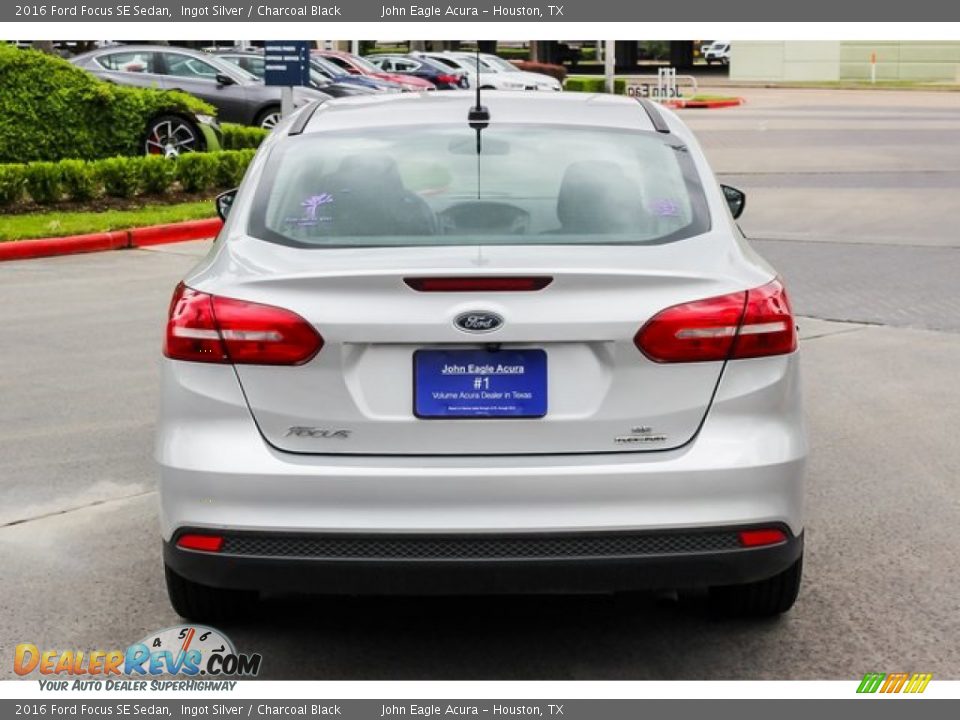 2016 Ford Focus SE Sedan Ingot Silver / Charcoal Black Photo #6