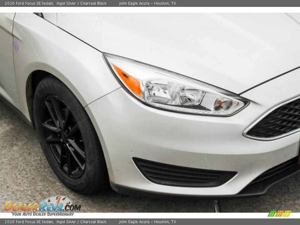 2016 Ford Focus SE Sedan Ingot Silver / Charcoal Black Photo #10