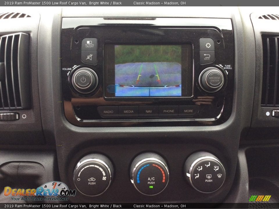 2019 Ram ProMaster 1500 Low Roof Cargo Van Bright White / Black Photo #16