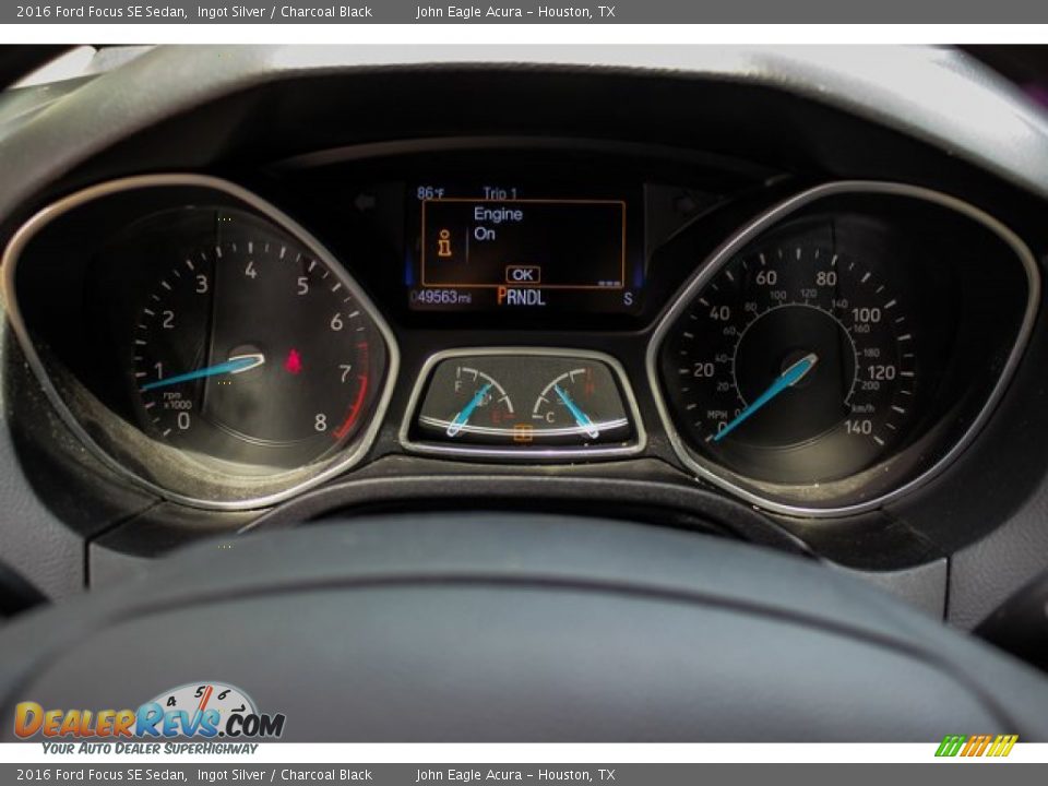 2016 Ford Focus SE Sedan Ingot Silver / Charcoal Black Photo #33