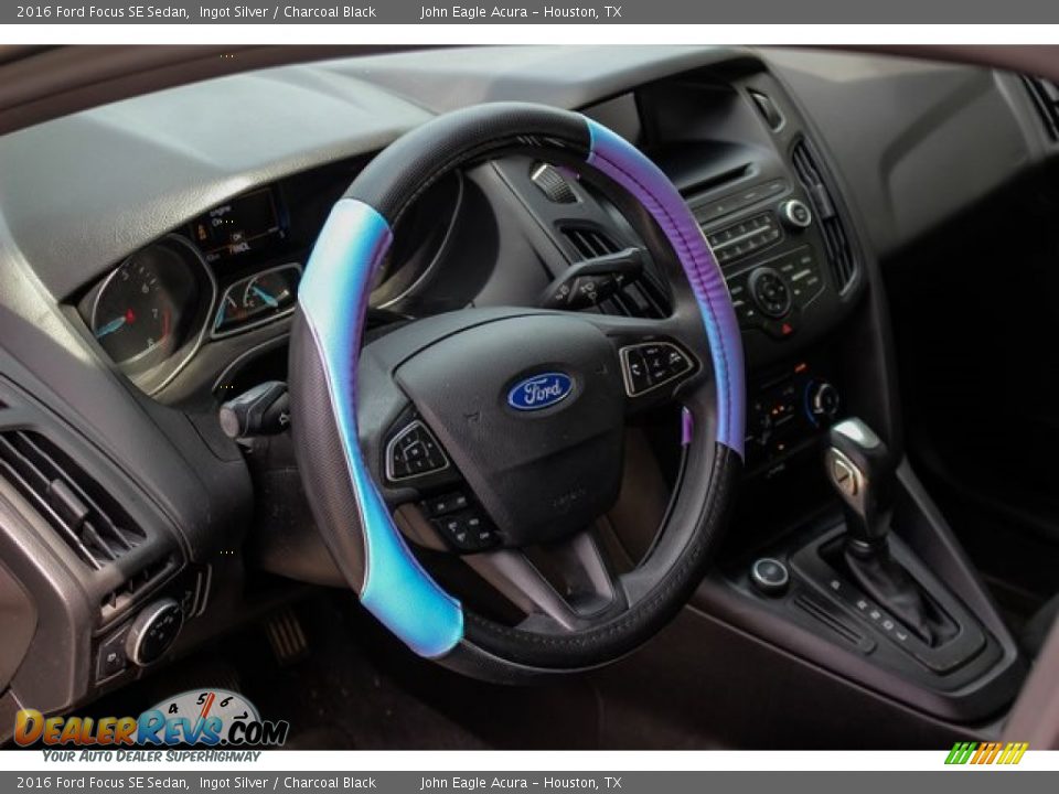 2016 Ford Focus SE Sedan Ingot Silver / Charcoal Black Photo #35