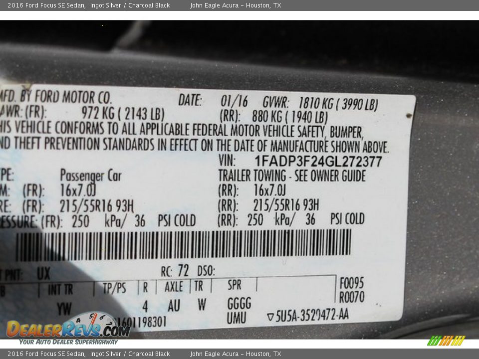 2016 Ford Focus SE Sedan Ingot Silver / Charcoal Black Photo #36