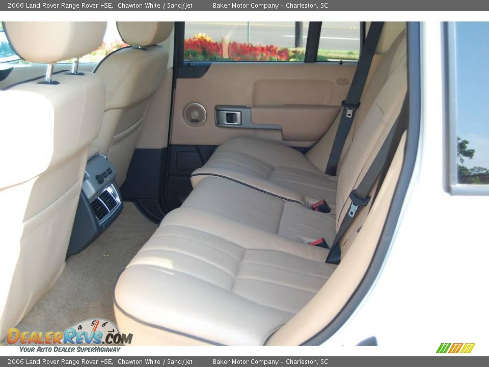 2006 Land Rover Range Rover HSE Chawton White / Sand/Jet Photo #8