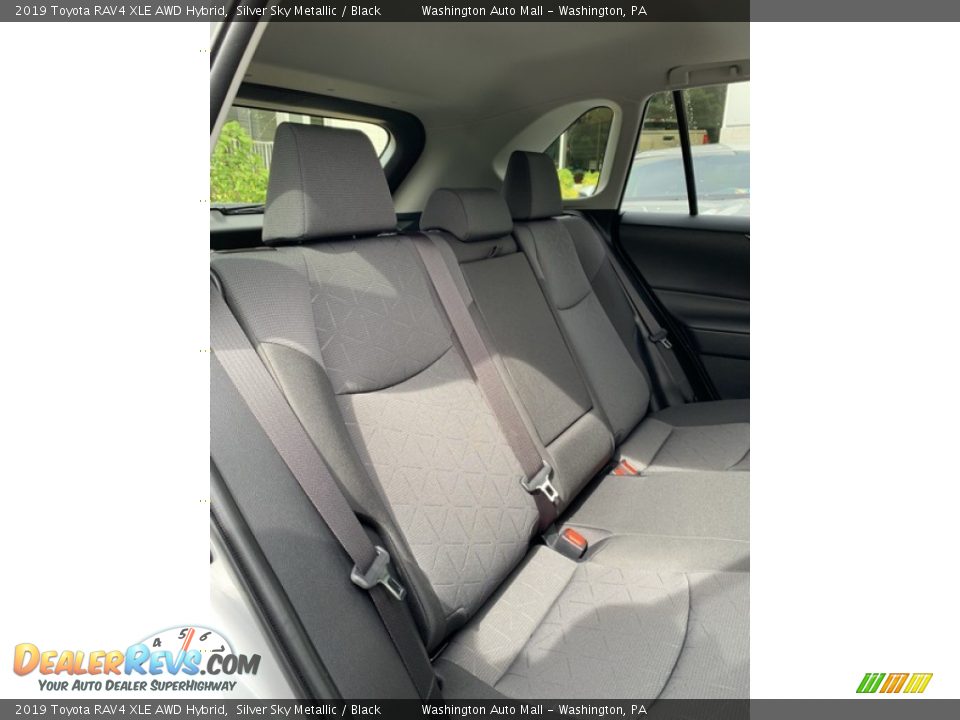 2019 Toyota RAV4 XLE AWD Hybrid Silver Sky Metallic / Black Photo #25