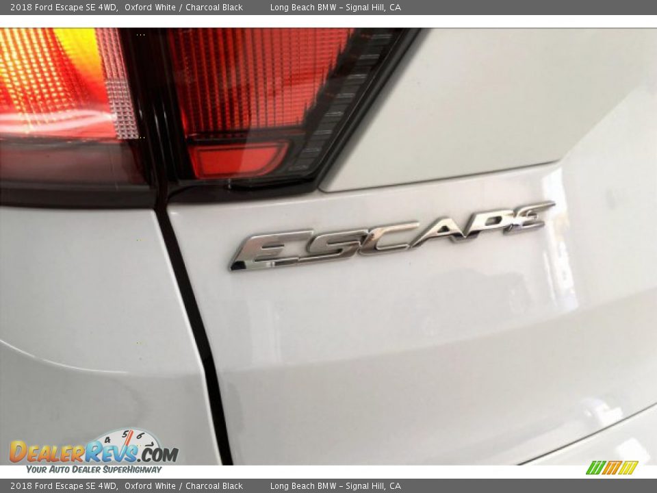 2018 Ford Escape SE 4WD Oxford White / Charcoal Black Photo #7