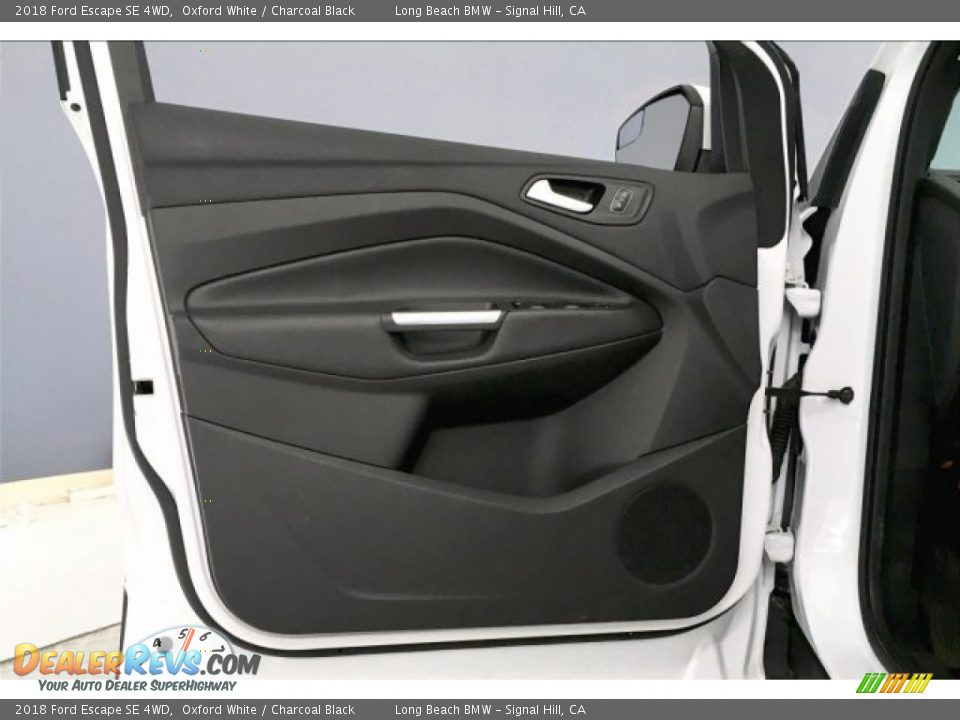 2018 Ford Escape SE 4WD Oxford White / Charcoal Black Photo #21