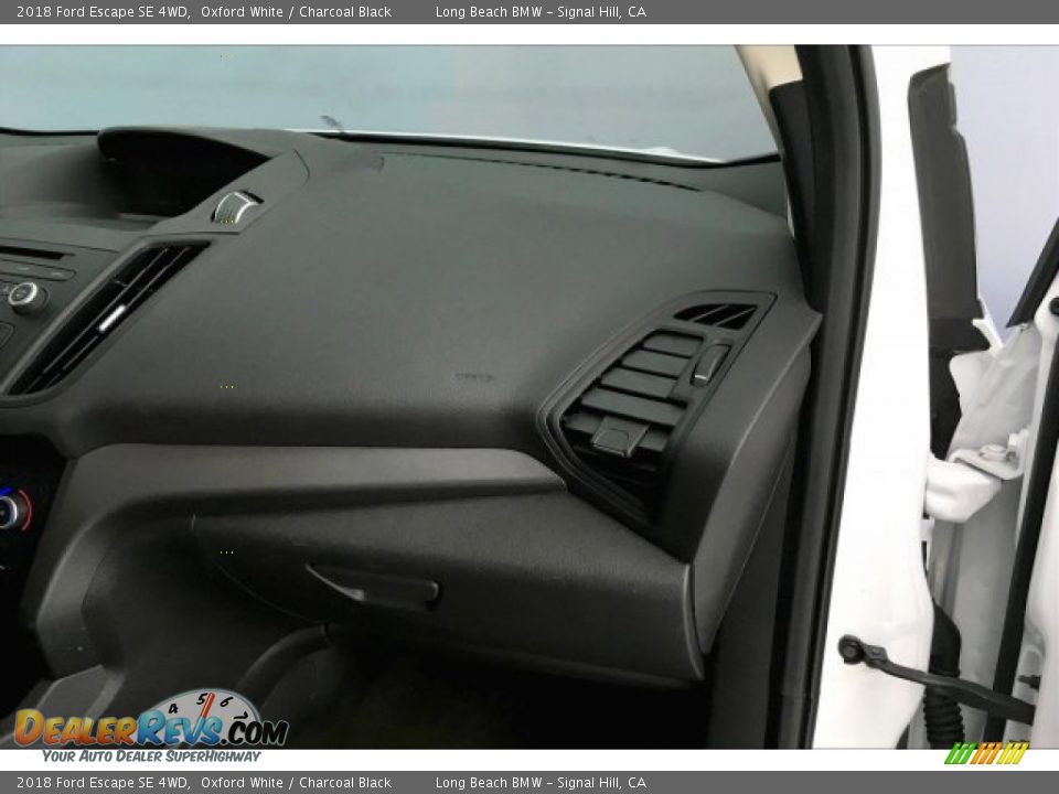 2018 Ford Escape SE 4WD Oxford White / Charcoal Black Photo #24