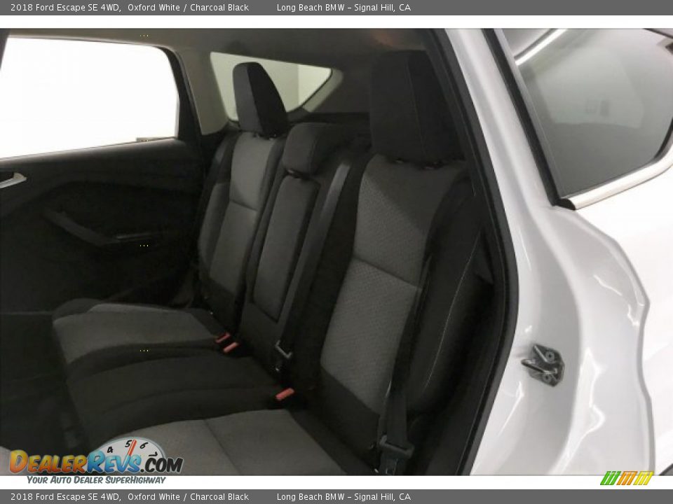 2018 Ford Escape SE 4WD Oxford White / Charcoal Black Photo #32