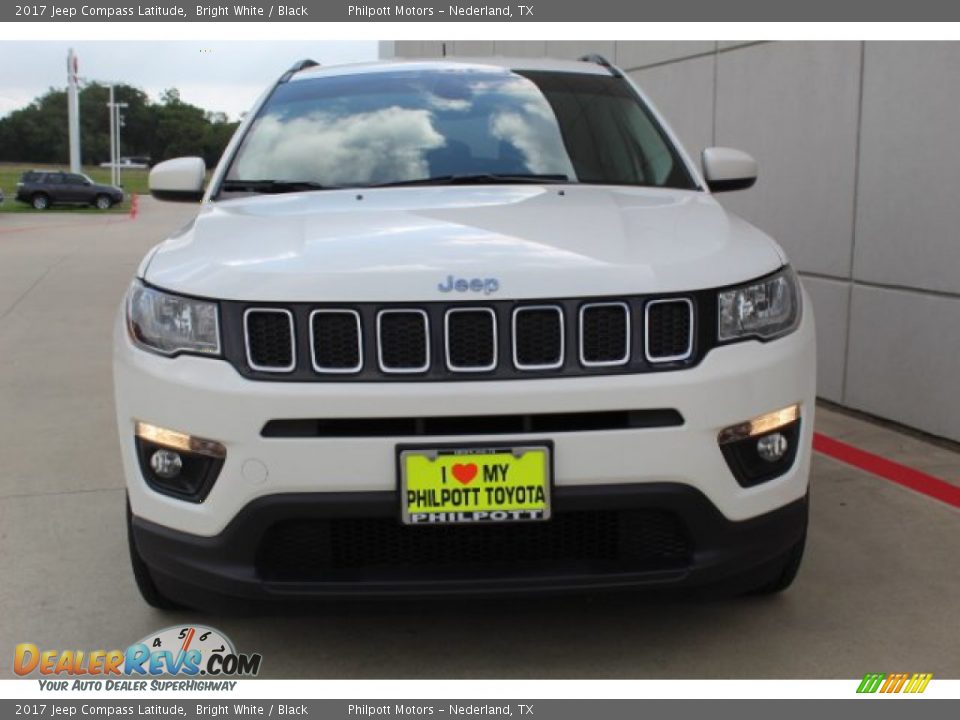2017 Jeep Compass Latitude Bright White / Black Photo #3