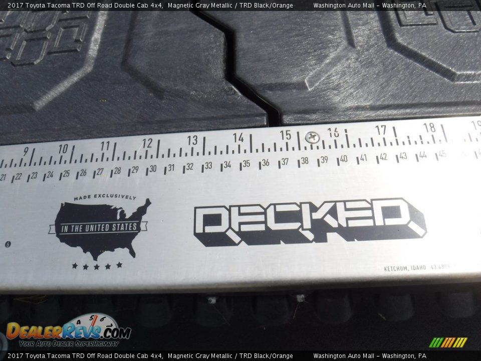 2017 Toyota Tacoma TRD Off Road Double Cab 4x4 Magnetic Gray Metallic / TRD Black/Orange Photo #16