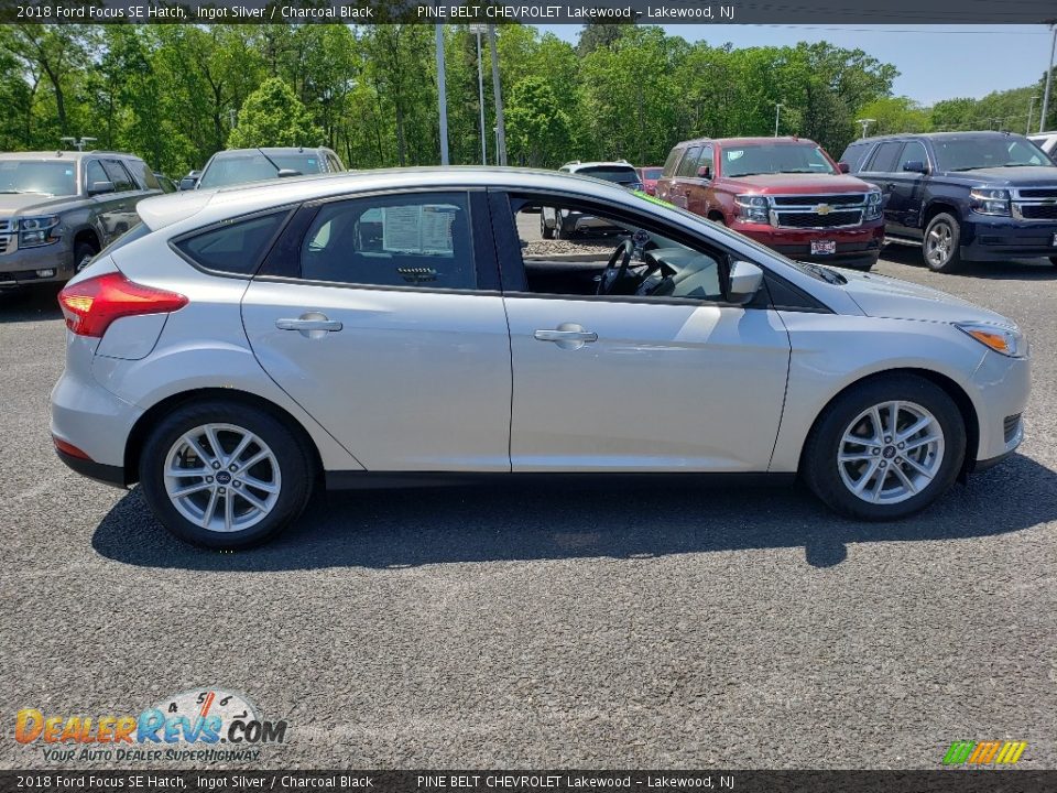 2018 Ford Focus SE Hatch Ingot Silver / Charcoal Black Photo #8