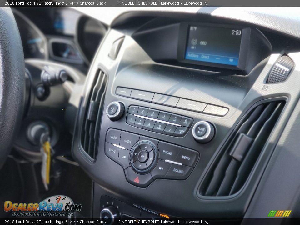 2018 Ford Focus SE Hatch Ingot Silver / Charcoal Black Photo #14