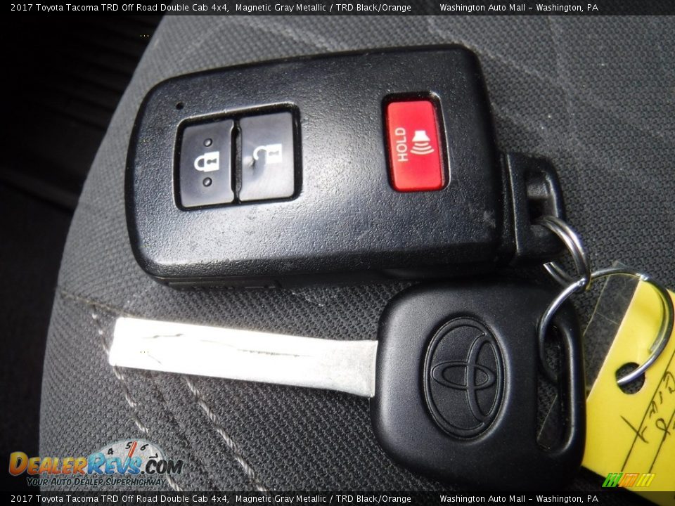 2017 Toyota Tacoma TRD Off Road Double Cab 4x4 Magnetic Gray Metallic / TRD Black/Orange Photo #32