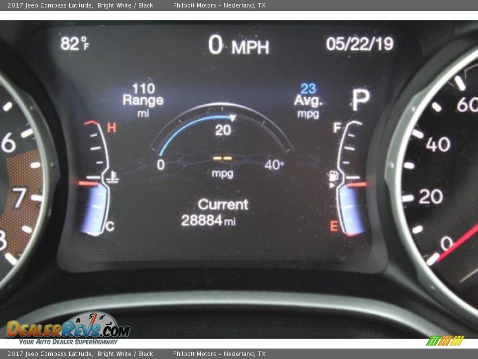 2017 Jeep Compass Latitude Bright White / Black Photo #23