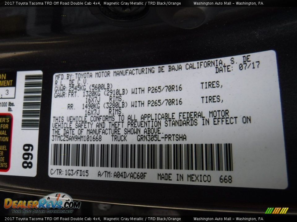 2017 Toyota Tacoma TRD Off Road Double Cab 4x4 Magnetic Gray Metallic / TRD Black/Orange Photo #33