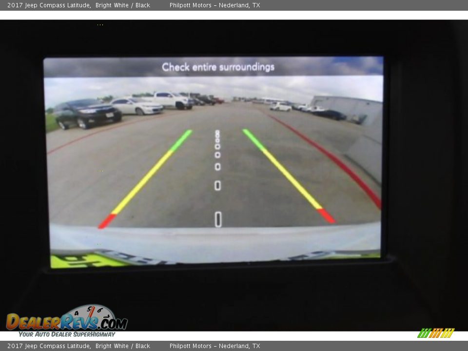 2017 Jeep Compass Latitude Bright White / Black Photo #26