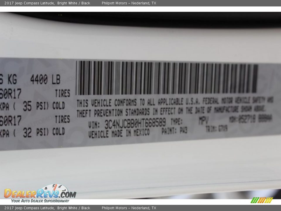 2017 Jeep Compass Latitude Bright White / Black Photo #27