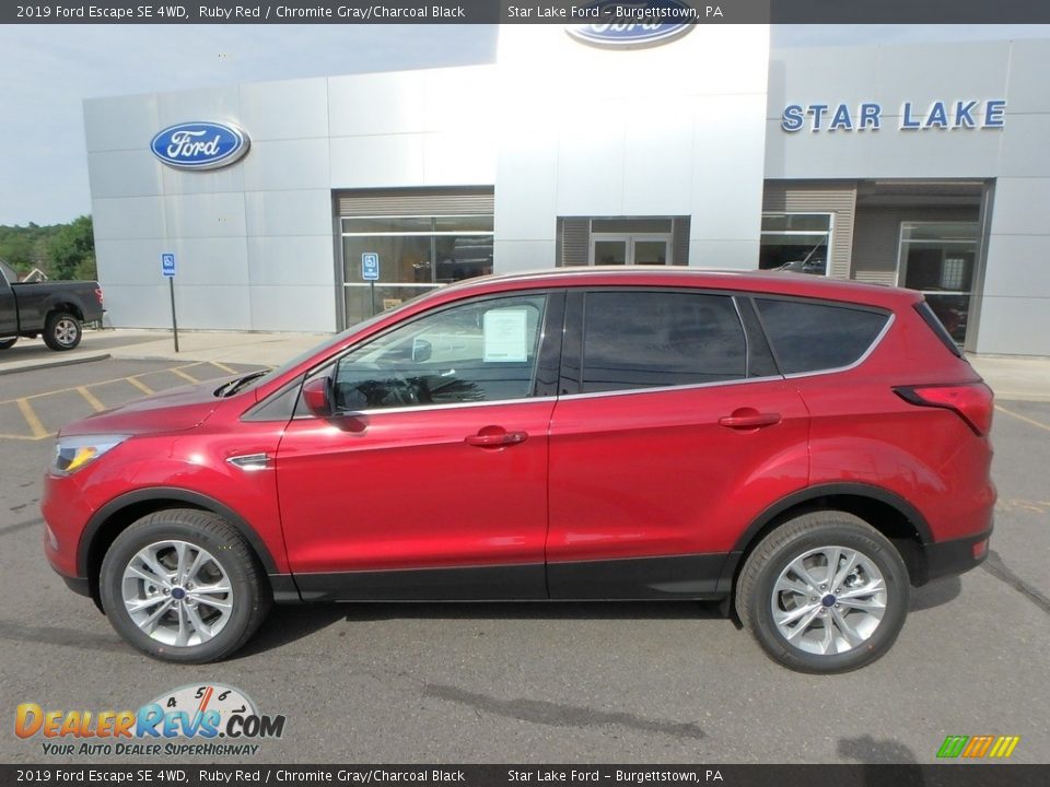2019 Ford Escape SE 4WD Ruby Red / Chromite Gray/Charcoal Black Photo #9