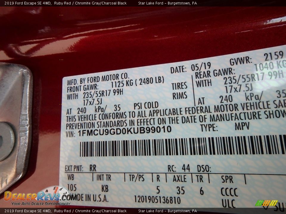 2019 Ford Escape SE 4WD Ruby Red / Chromite Gray/Charcoal Black Photo #14