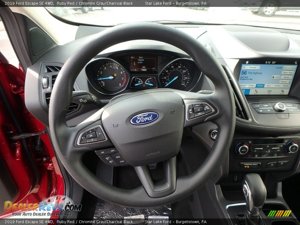 2019 Ford Escape SE 4WD Ruby Red / Chromite Gray/Charcoal Black Photo #17