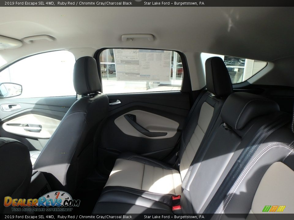 2019 Ford Escape SEL 4WD Ruby Red / Chromite Gray/Charcoal Black Photo #12