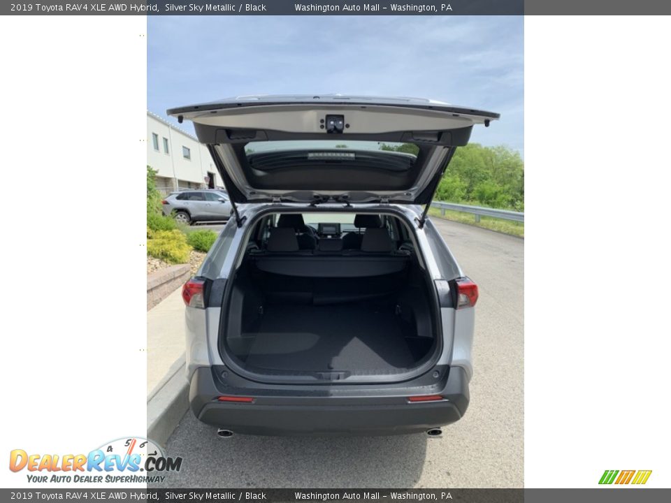 2019 Toyota RAV4 XLE AWD Hybrid Silver Sky Metallic / Black Photo #21